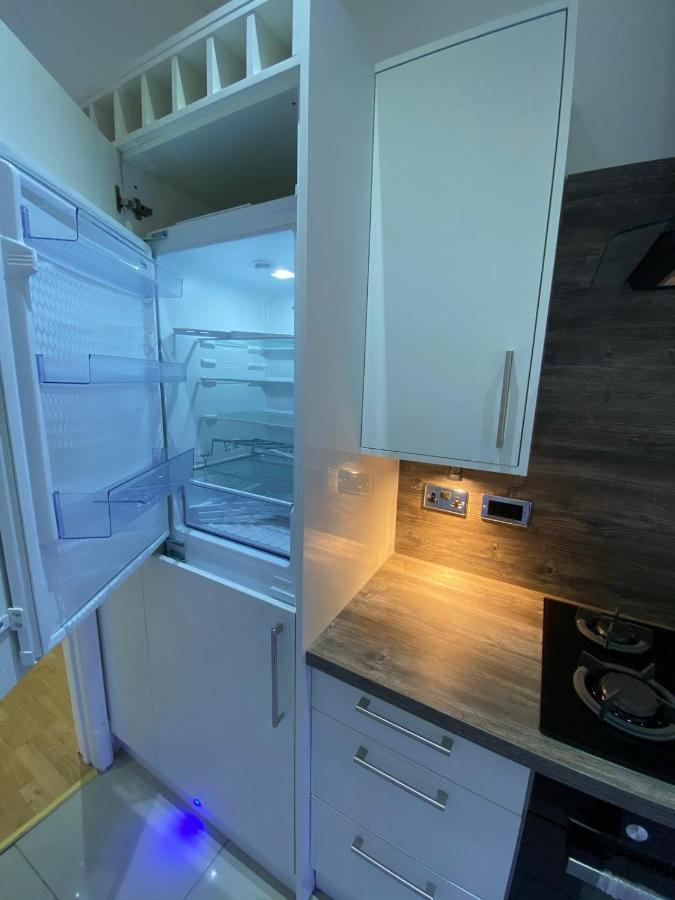 Designer Apartment Apt6 Wolverhampton Exterior photo