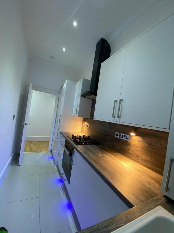 Designer Apartment Apt6 Wolverhampton Exterior photo